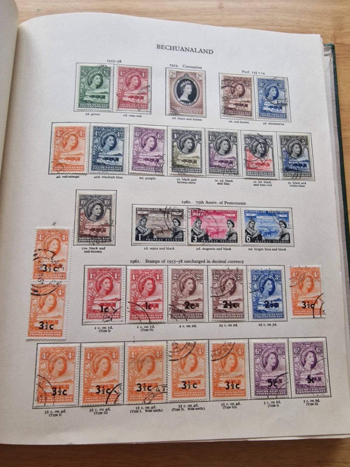 Superb QEII Used Collection in 4 New Age Albums Cat £18,500++
