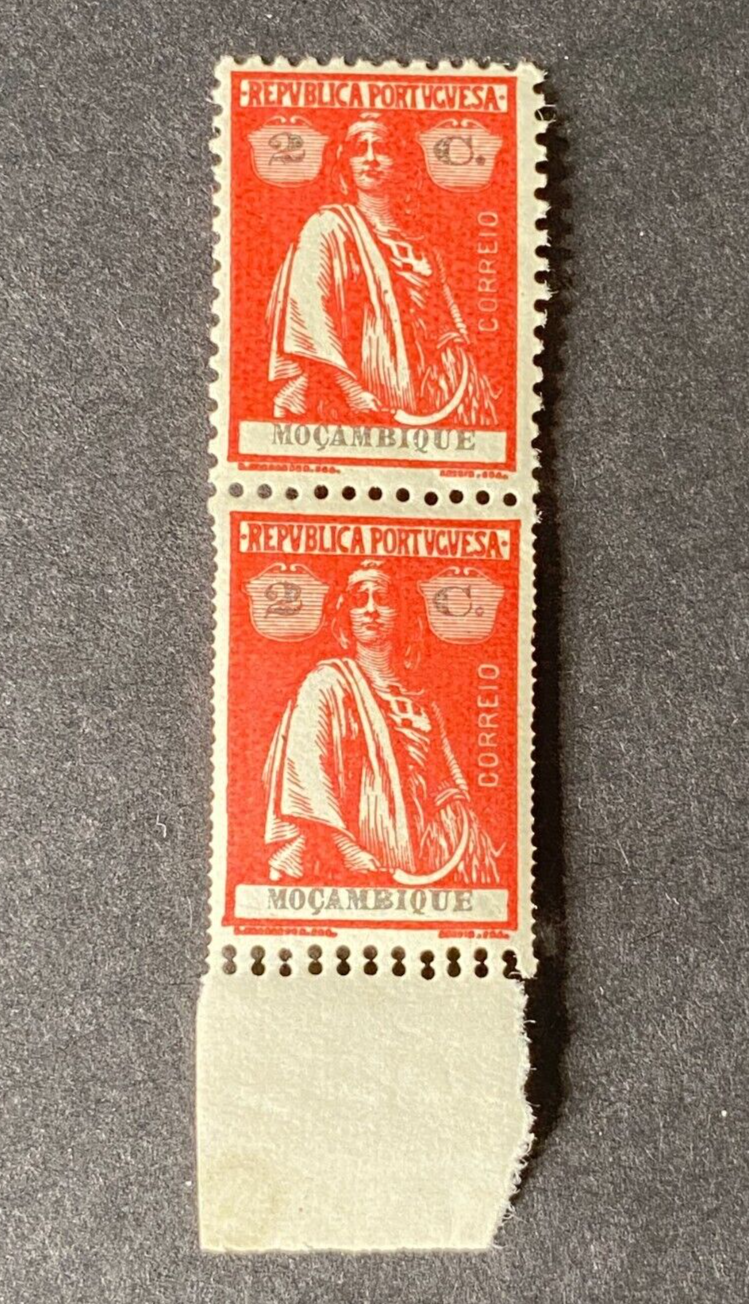 Mozambique 1914 2c Carmine Pair STRIKING Double Perf