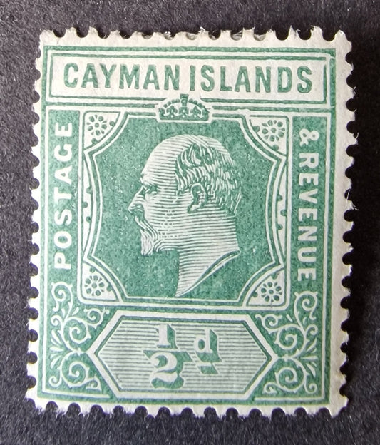 Cayman Islands KEVII 1907-09 SG25a ½d Green Damaged Frame & Crown Mint Cat £225