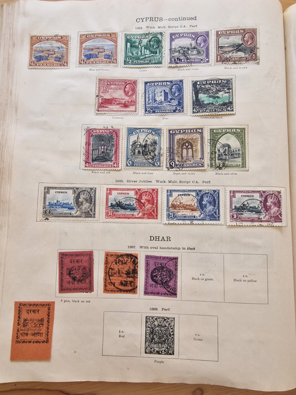 Commonwealth Stamp Collection in Well Filled New Ideal Album Huge Cat Value