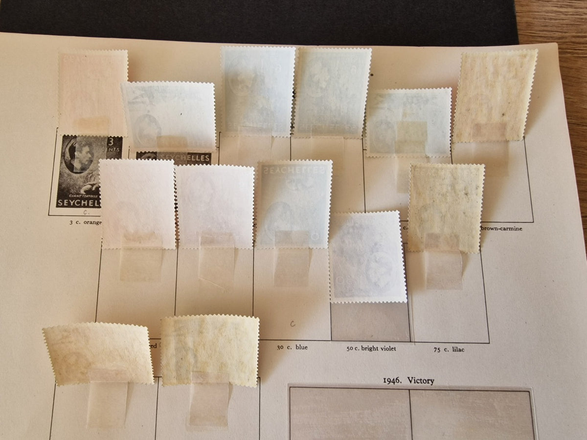 Seychelles KGVI 1938-49 Set (Chalk Papers) Mint Cat £1,087.75